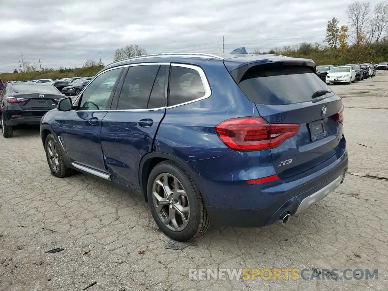 2 Photograph of a damaged car 5UXTY5C02M9G22830 BMW X3 2021