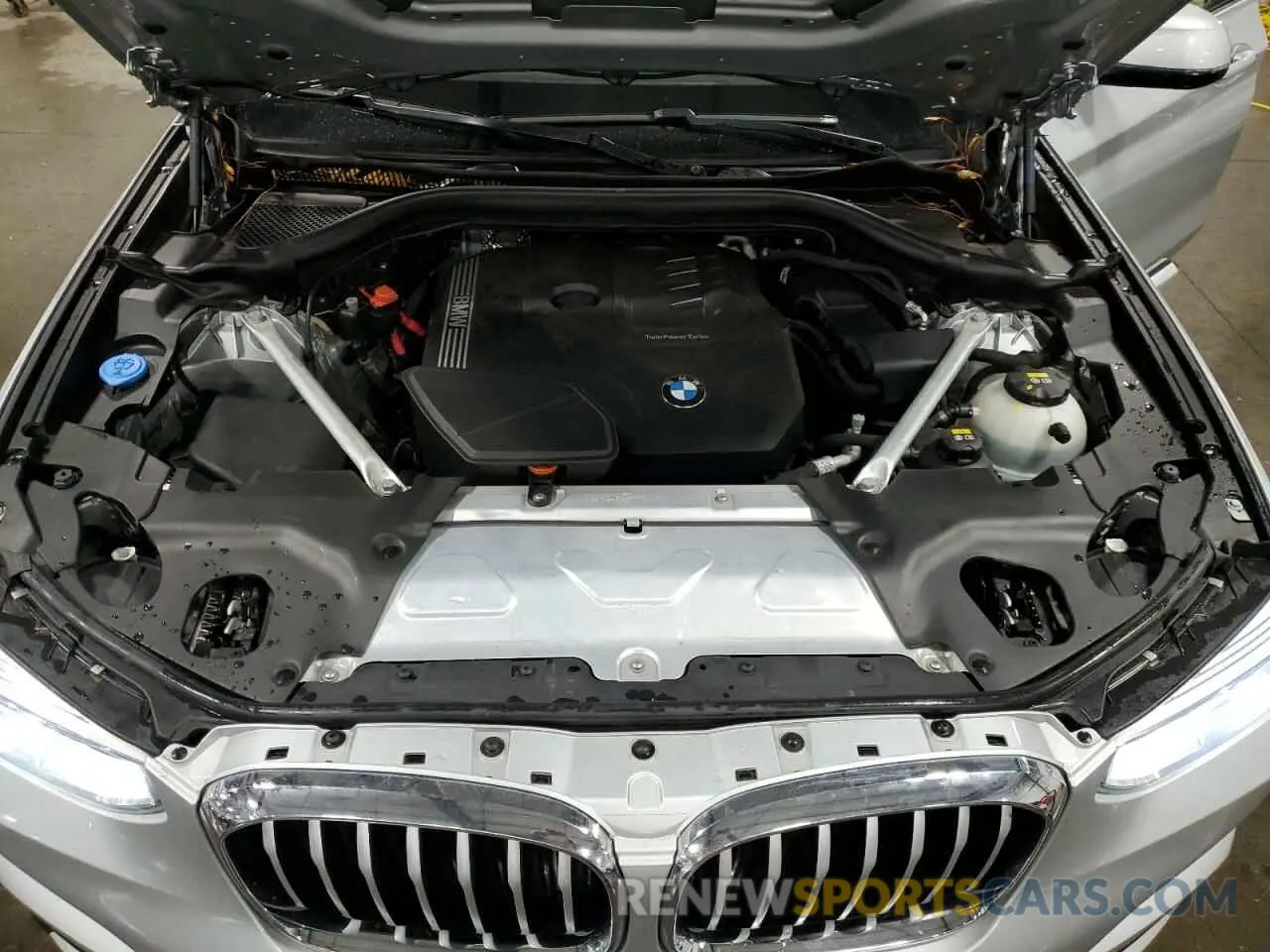 12 Photograph of a damaged car 5UXTY5C02M9G25789 BMW X3 2021