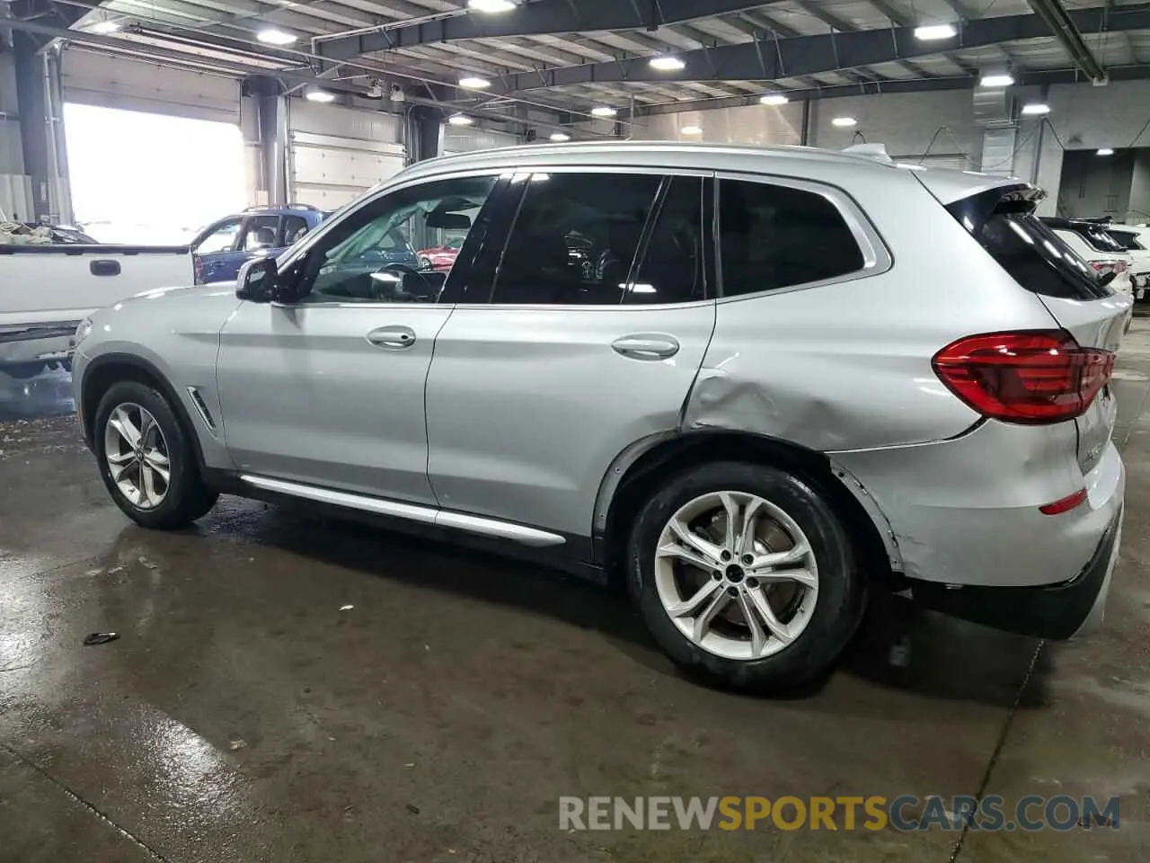 2 Photograph of a damaged car 5UXTY5C02M9G25789 BMW X3 2021