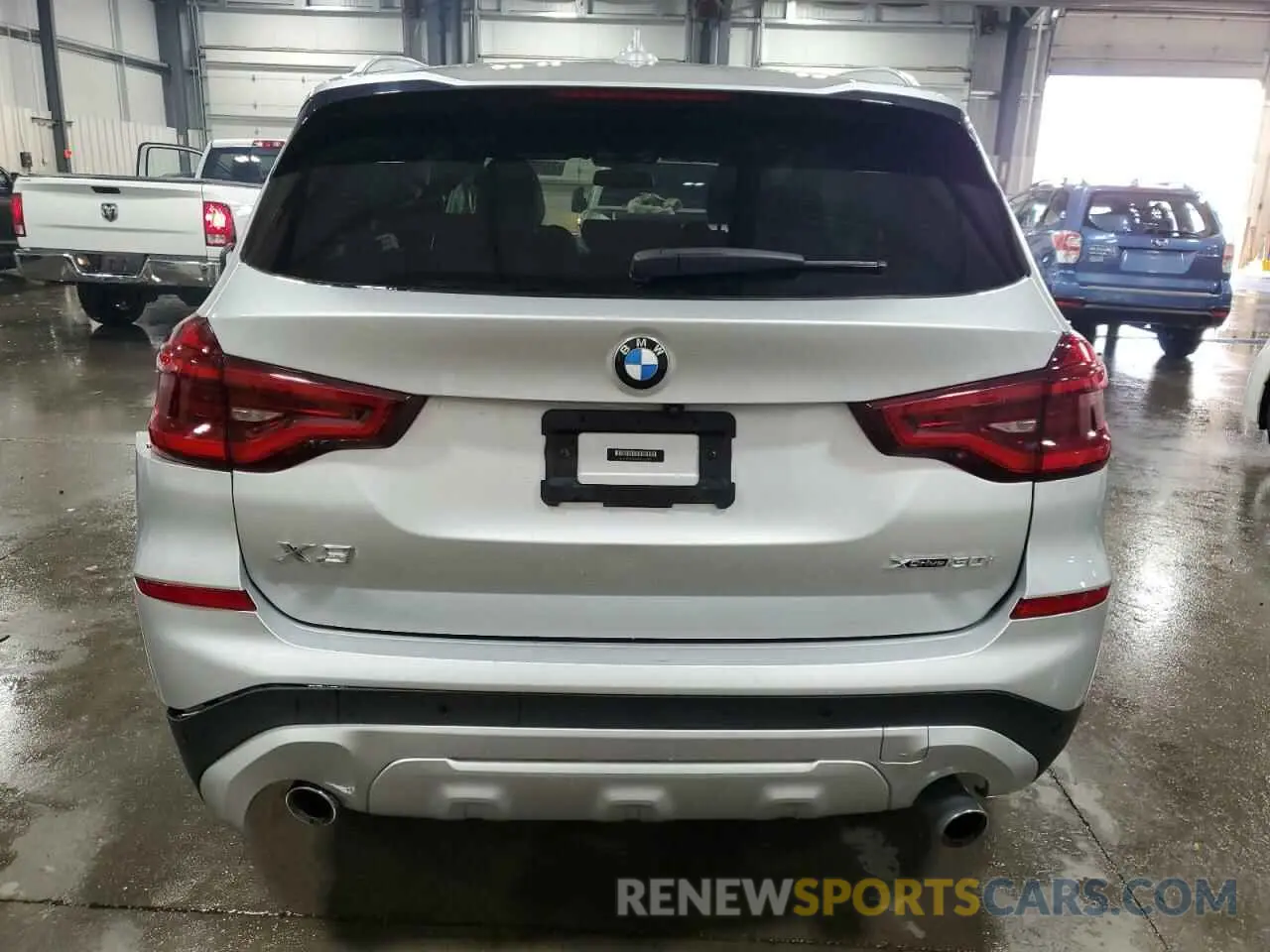 6 Photograph of a damaged car 5UXTY5C02M9G25789 BMW X3 2021