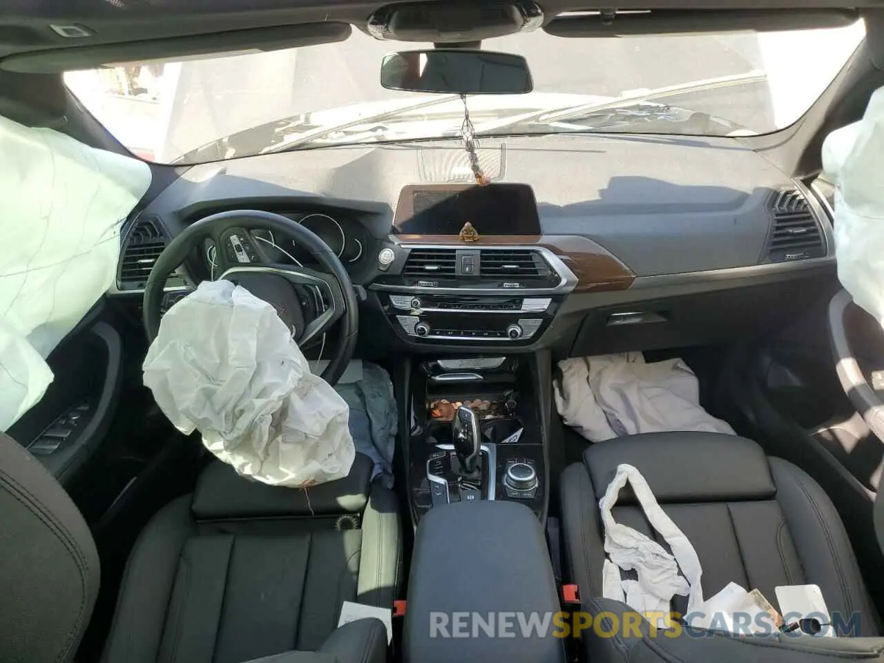 8 Photograph of a damaged car 5UXTY5C02M9H10261 BMW X3 2021