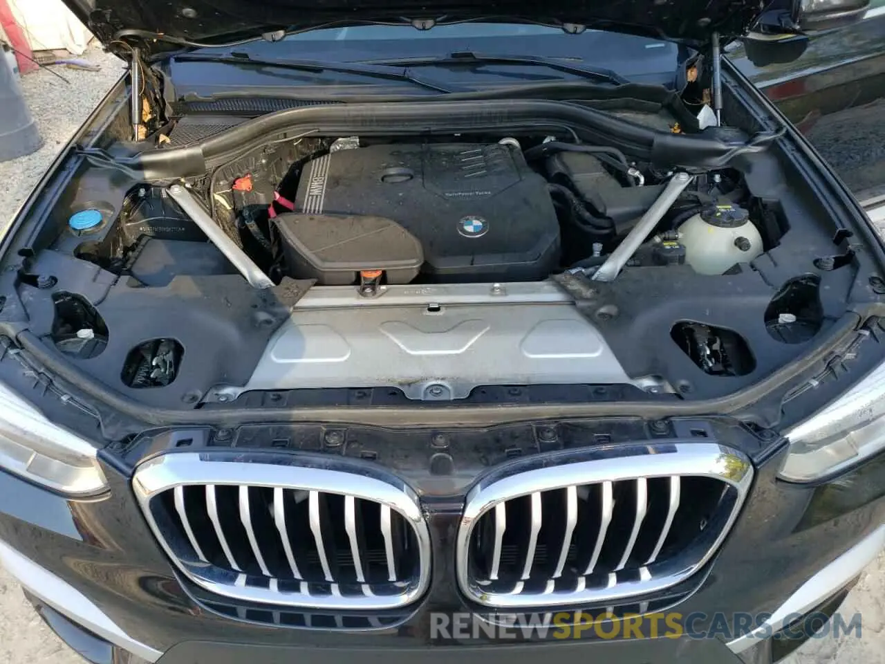 12 Photograph of a damaged car 5UXTY5C02M9H37136 BMW X3 2021