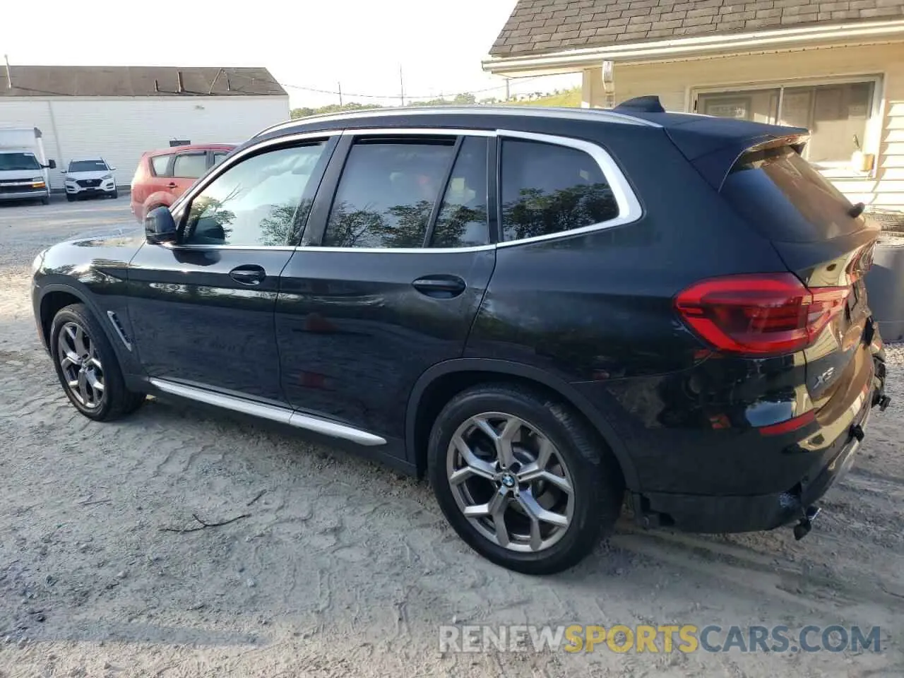 2 Photograph of a damaged car 5UXTY5C02M9H37136 BMW X3 2021
