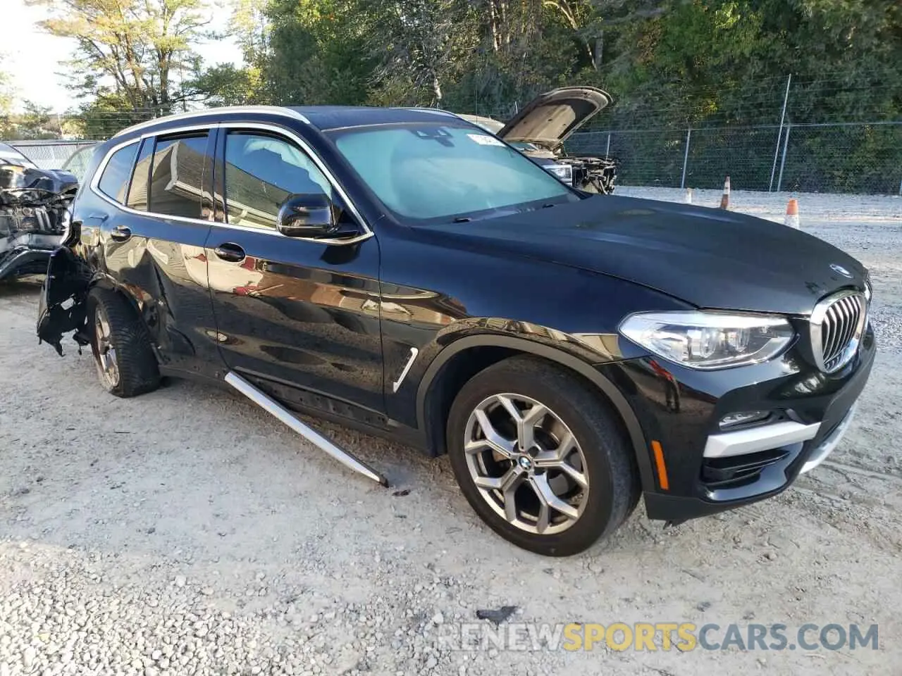 4 Photograph of a damaged car 5UXTY5C02M9H37136 BMW X3 2021
