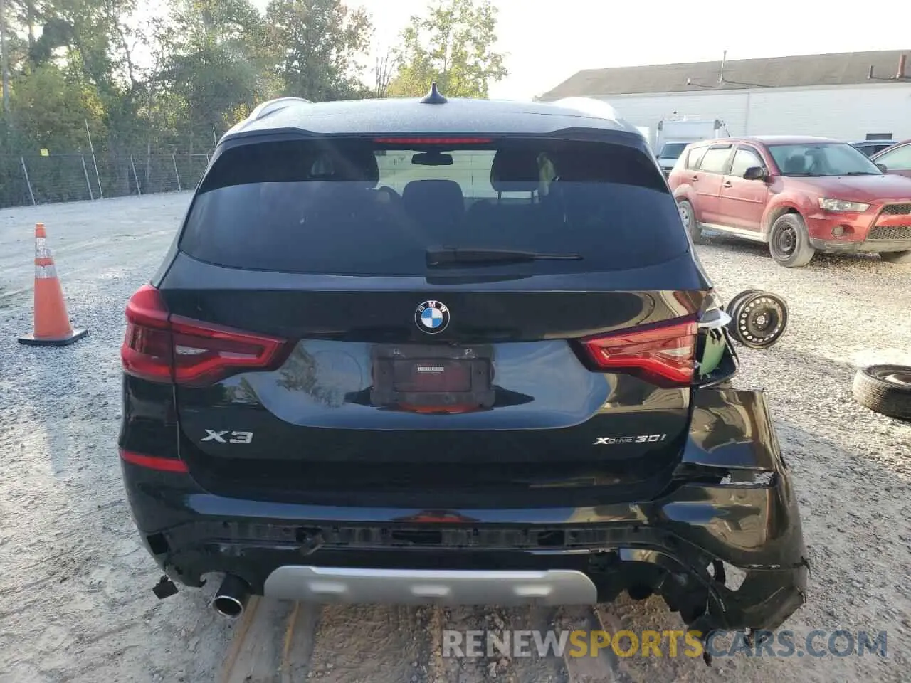 6 Photograph of a damaged car 5UXTY5C02M9H37136 BMW X3 2021