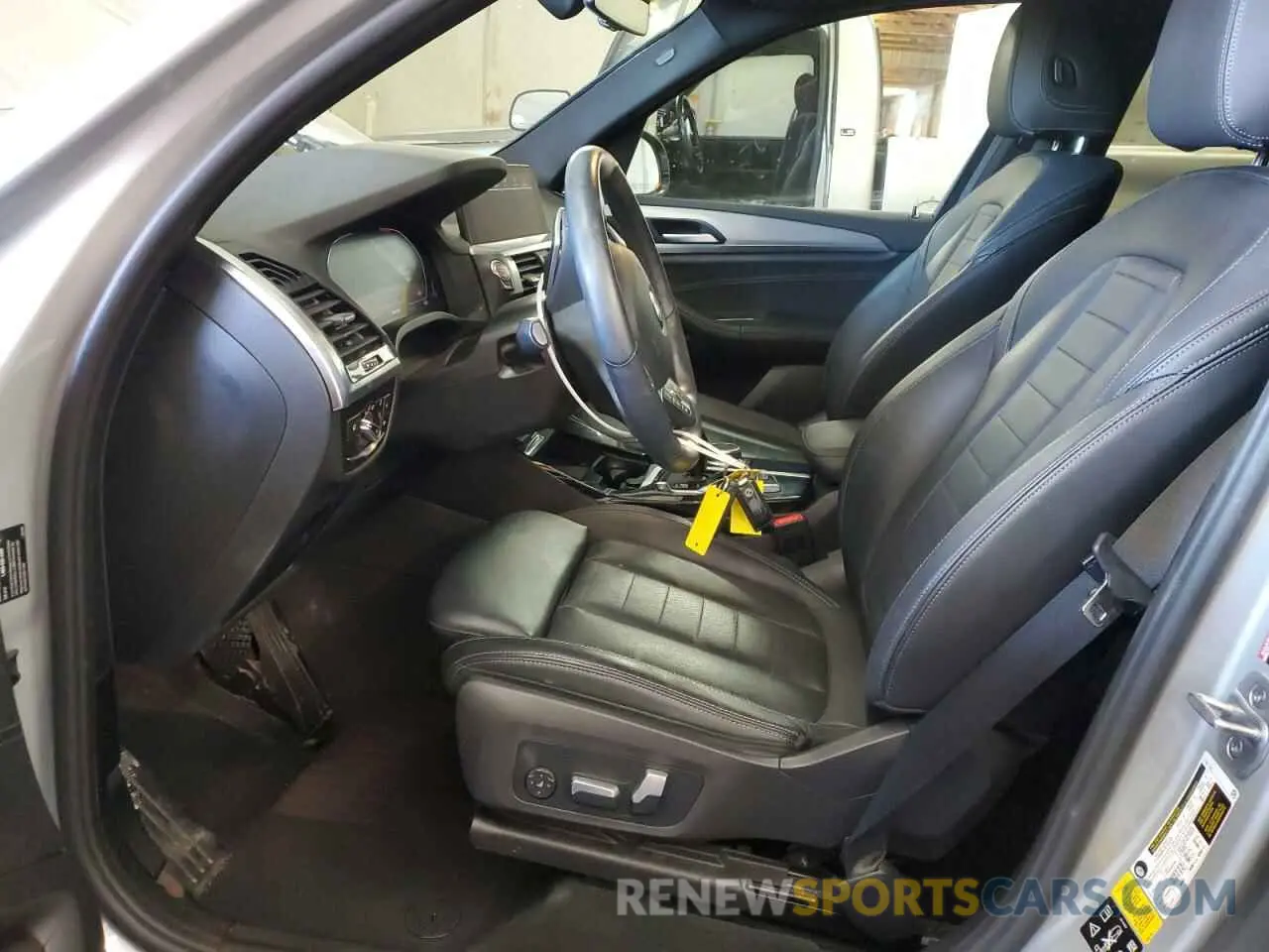 7 Photograph of a damaged car 5UXTY5C03M9D85068 BMW X3 2021