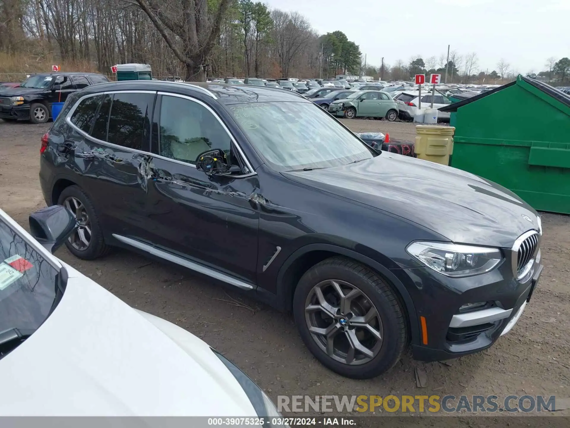 13 Photograph of a damaged car 5UXTY5C03M9D96961 BMW X3 2021
