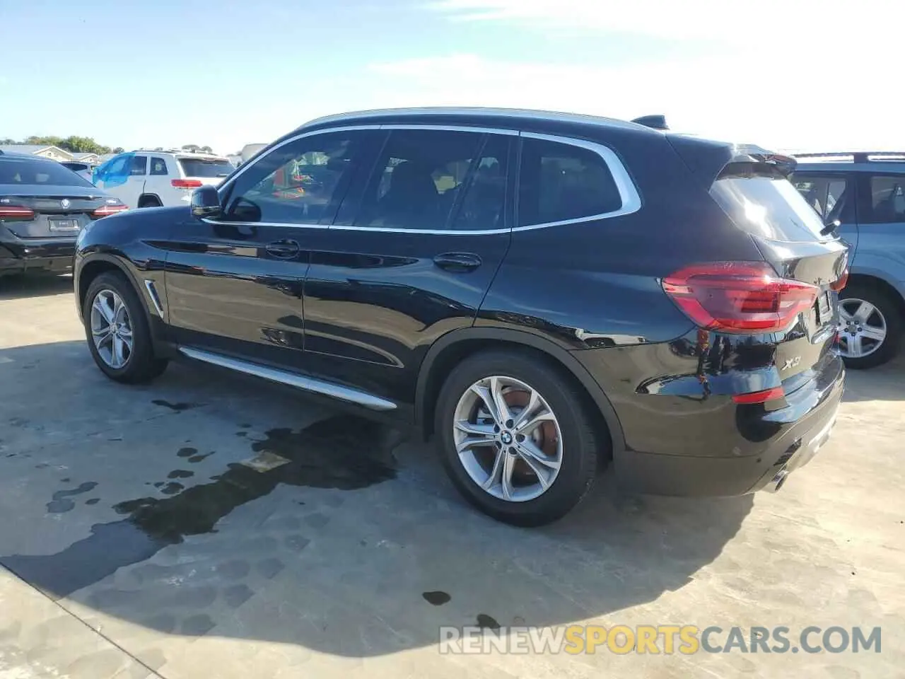 2 Photograph of a damaged car 5UXTY5C03M9E33247 BMW X3 2021