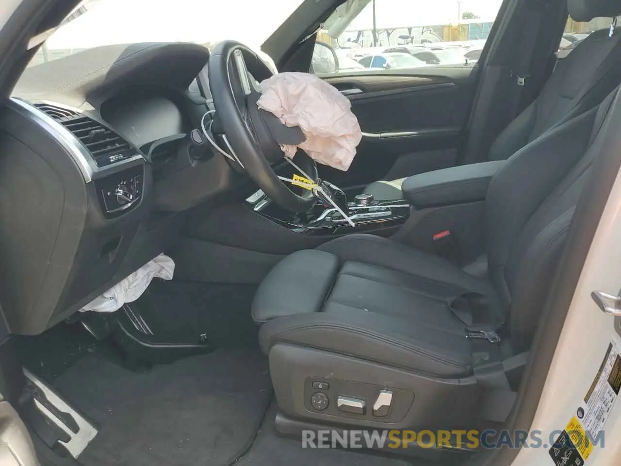 7 Photograph of a damaged car 5UXTY5C03M9E84599 BMW X3 2021