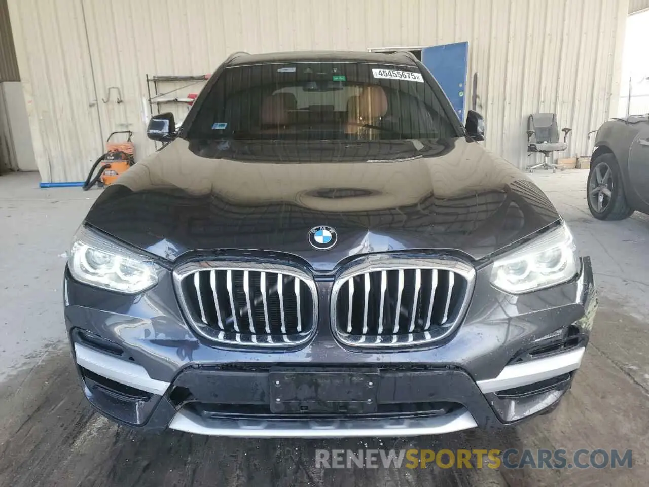 5 Photograph of a damaged car 5UXTY5C04M9G15247 BMW X3 2021