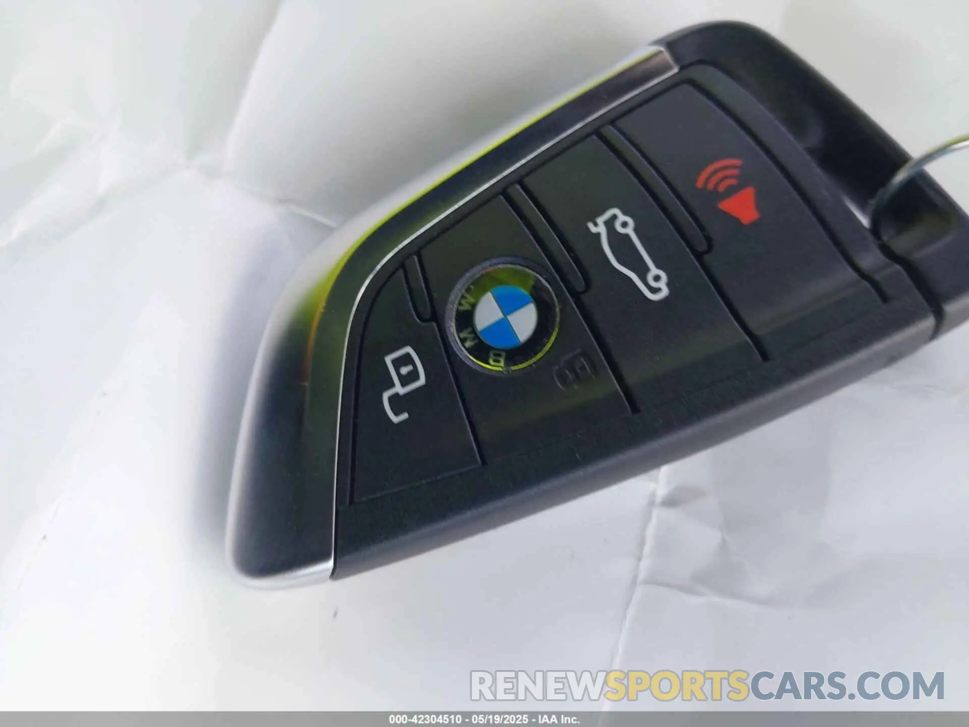 11 Photograph of a damaged car 5UXTY5C04M9G83791 BMW X3 2021