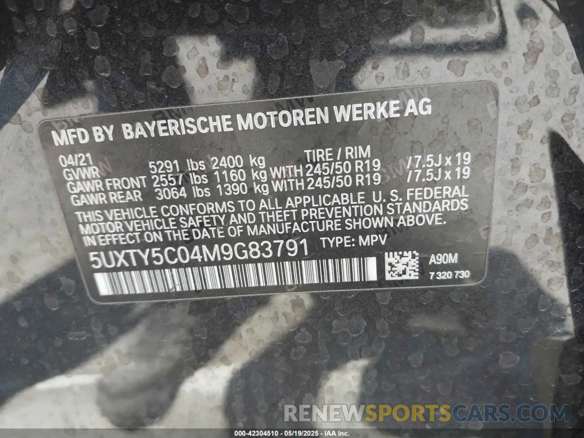 9 Photograph of a damaged car 5UXTY5C04M9G83791 BMW X3 2021