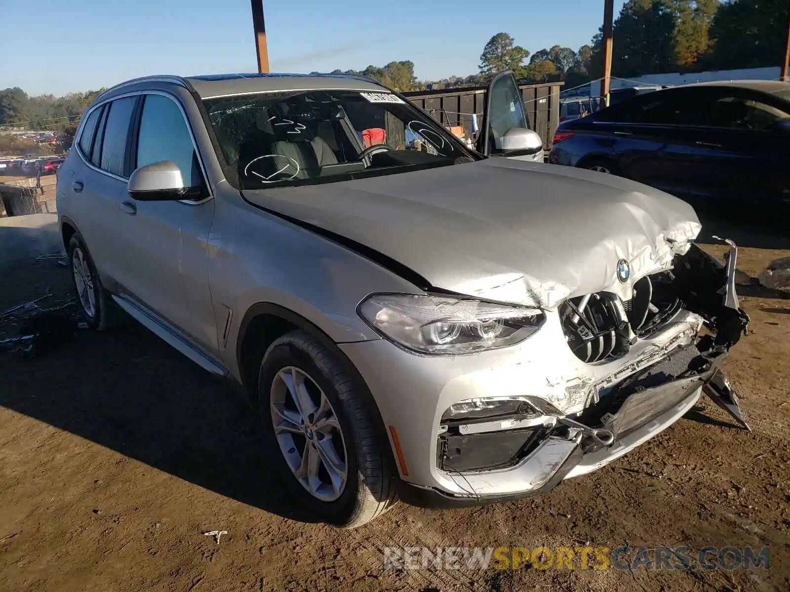 1 Photograph of a damaged car 5UXTY5C04M9H97144 BMW X3 2021