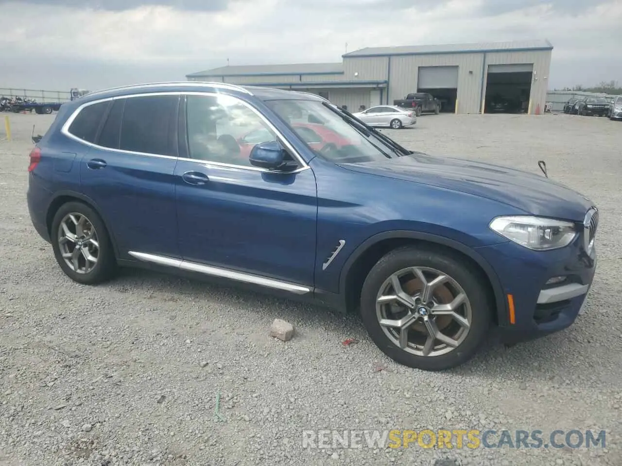 4 Photograph of a damaged car 5UXTY5C05M9F43328 BMW X3 2021