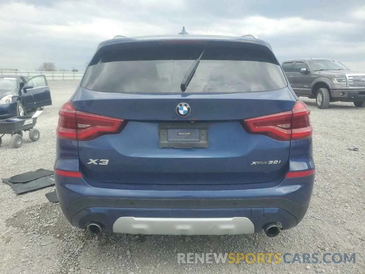 6 Photograph of a damaged car 5UXTY5C05M9F43328 BMW X3 2021