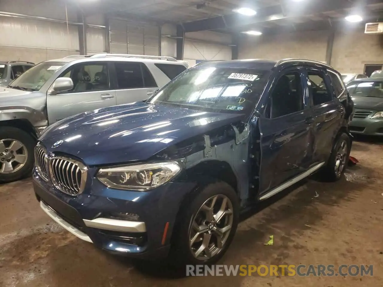 2 Photograph of a damaged car 5UXTY5C05M9G94668 BMW X3 2021