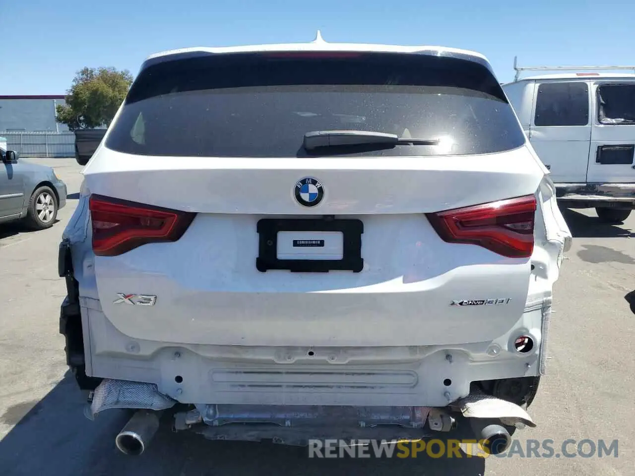 6 Photograph of a damaged car 5UXTY5C05M9H84614 BMW X3 2021