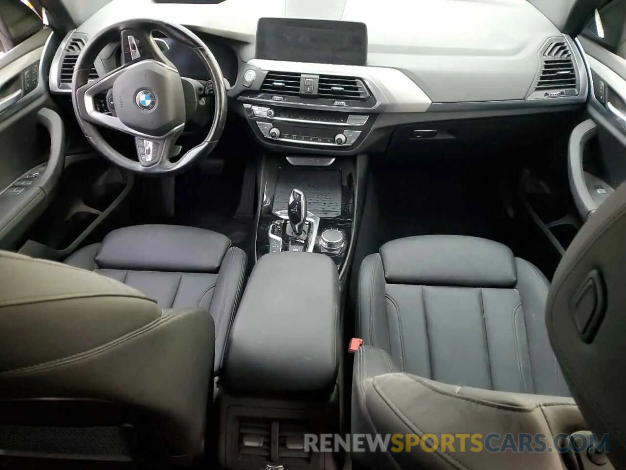 8 Photograph of a damaged car 5UXTY5C05M9H89666 BMW X3 2021