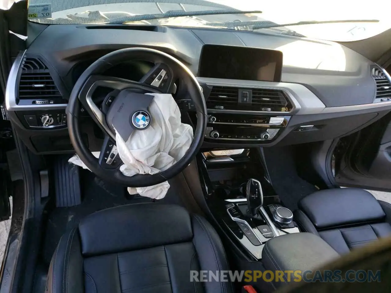 8 Photograph of a damaged car 5UXTY5C06M9D96257 BMW X3 2021