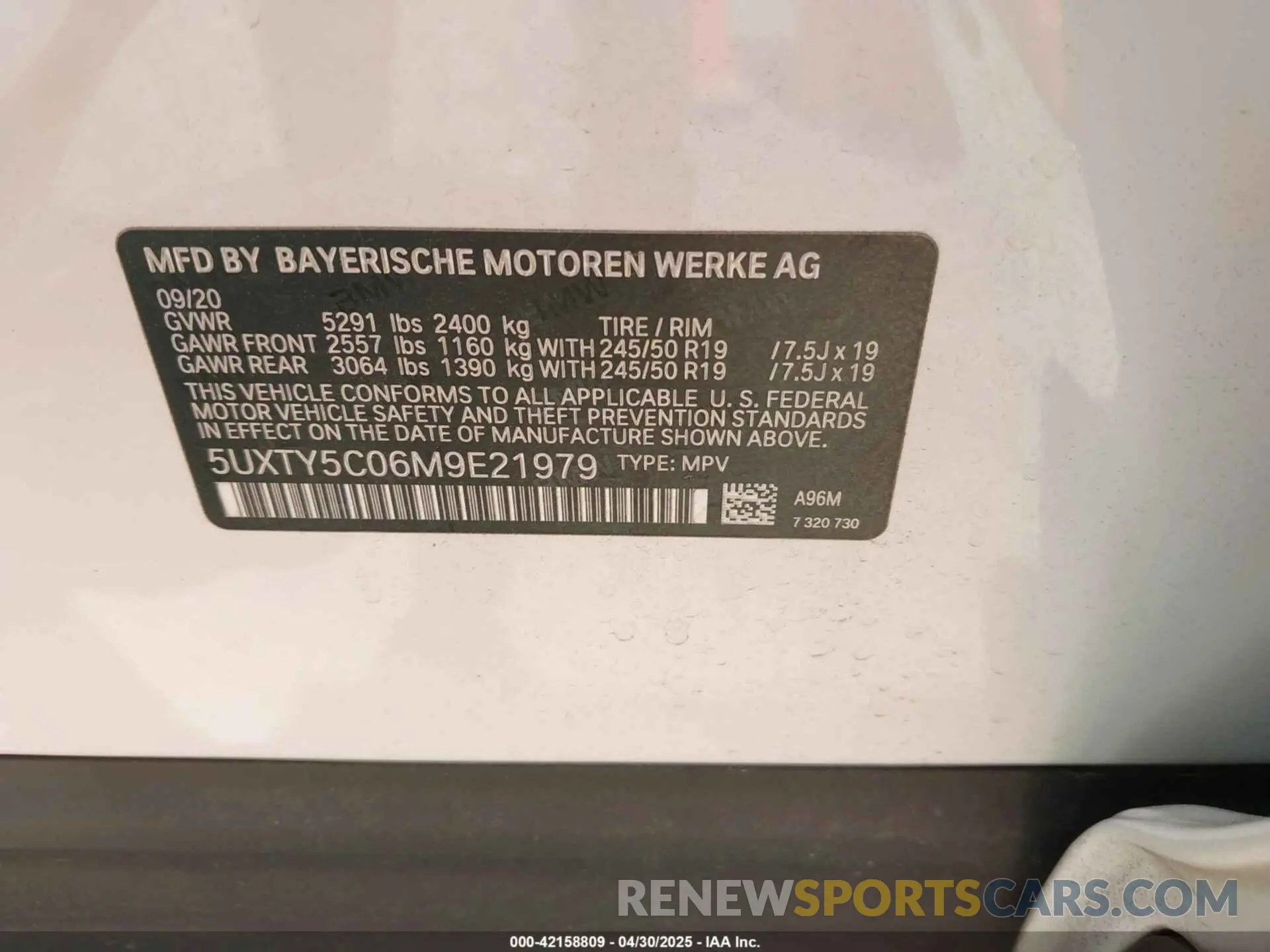 9 Photograph of a damaged car 5UXTY5C06M9E21979 BMW X3 2021