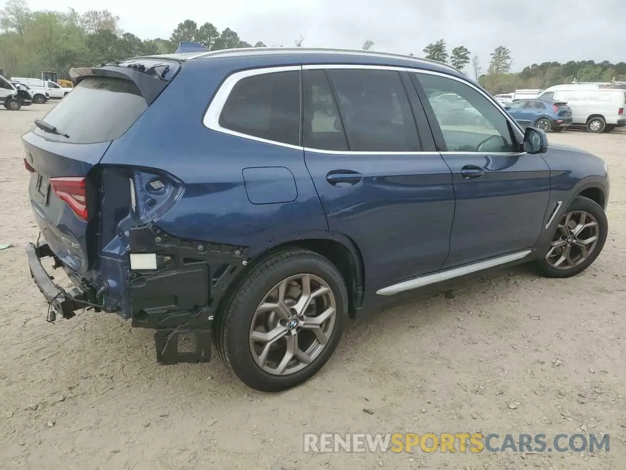 3 Photograph of a damaged car 5UXTY5C06M9F30958 BMW X3 2021