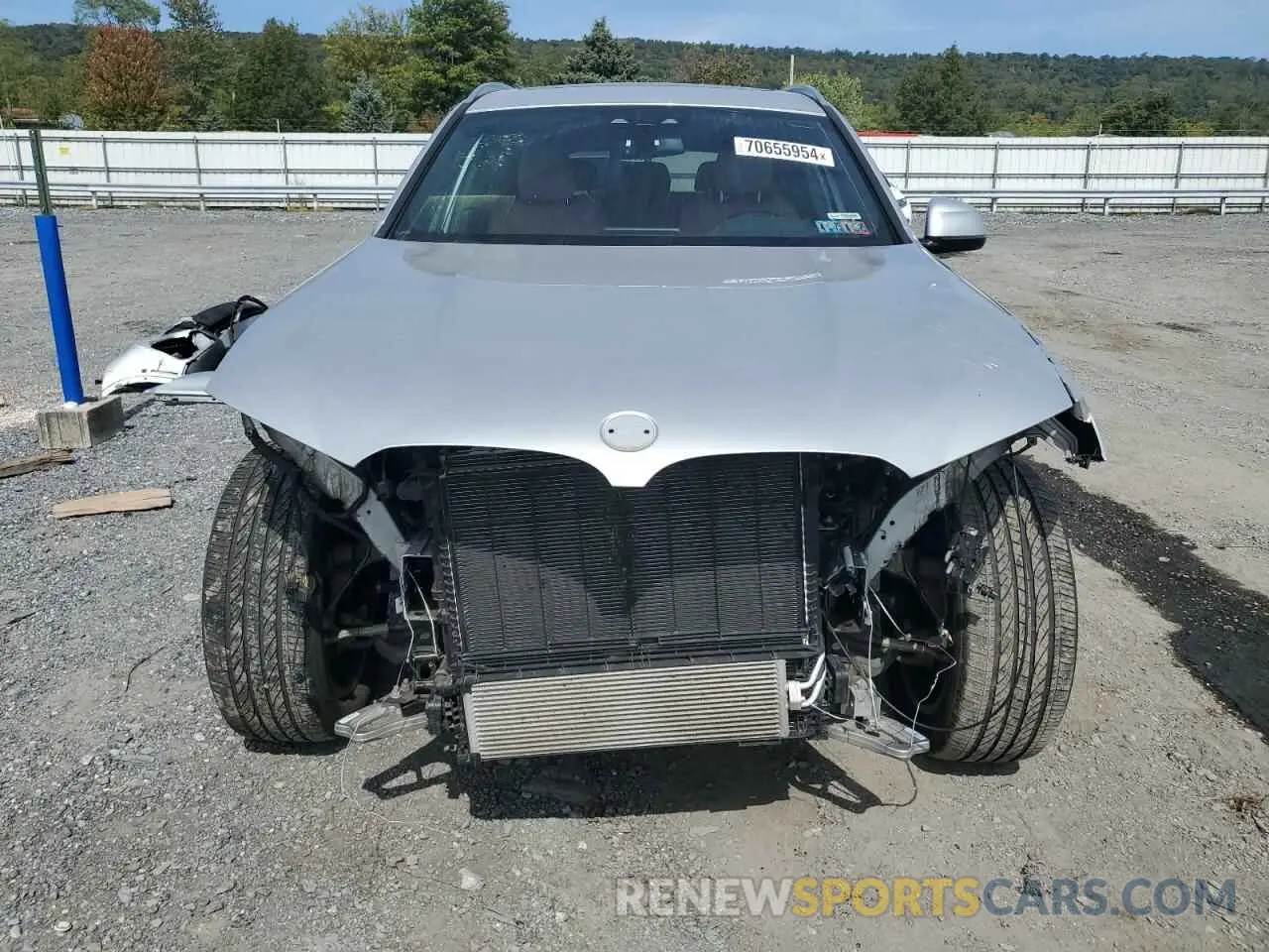 5 Photograph of a damaged car 5UXTY5C06M9F36923 BMW X3 2021