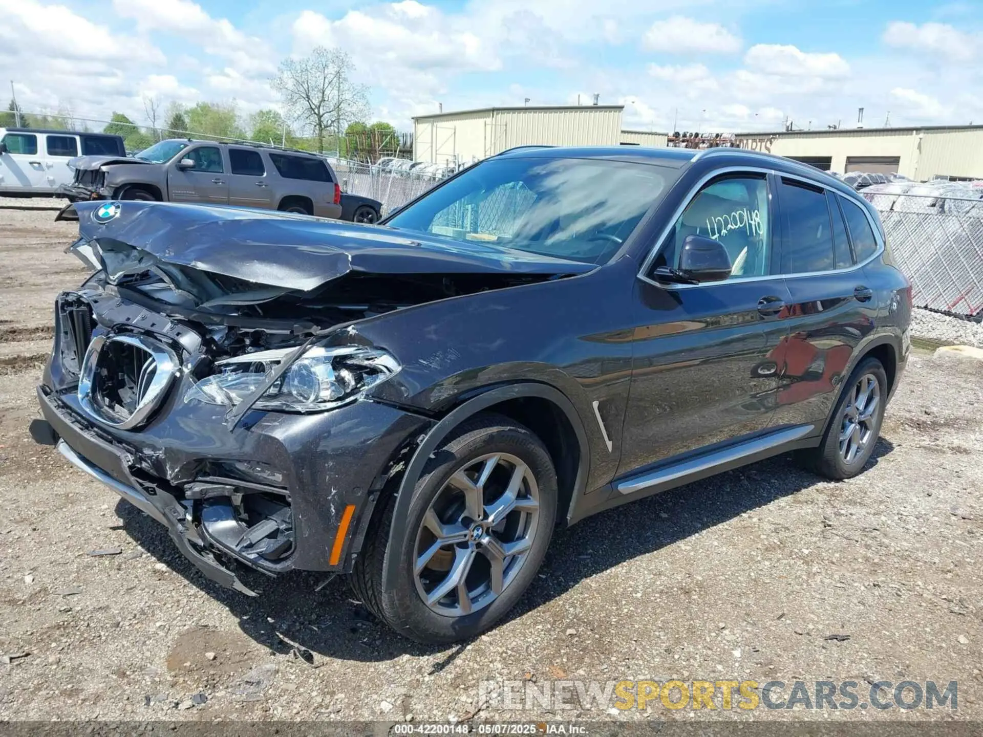 2 Photograph of a damaged car 5UXTY5C06M9F36940 BMW X3 2021