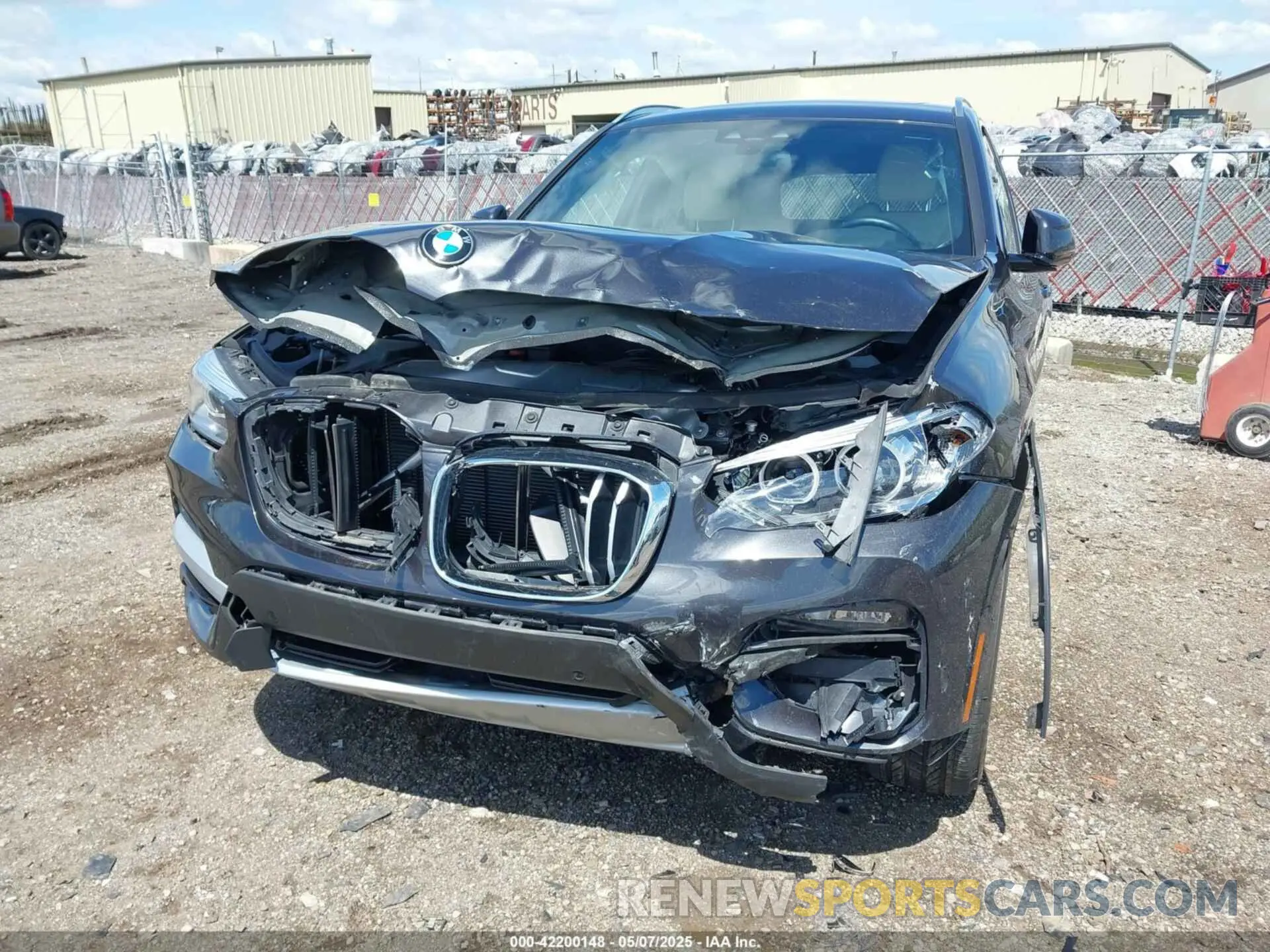 6 Photograph of a damaged car 5UXTY5C06M9F36940 BMW X3 2021