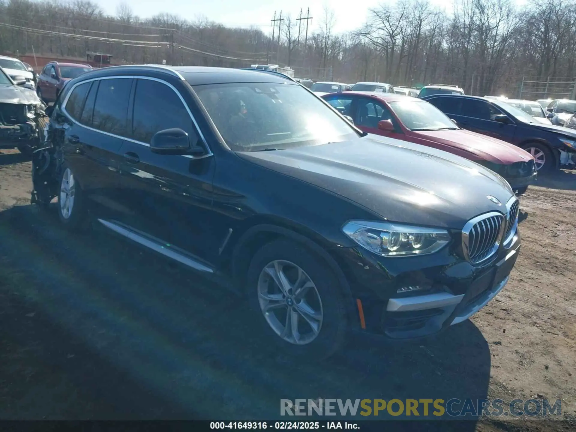 1 Photograph of a damaged car 5UXTY5C06M9H71094 BMW X3 2021
