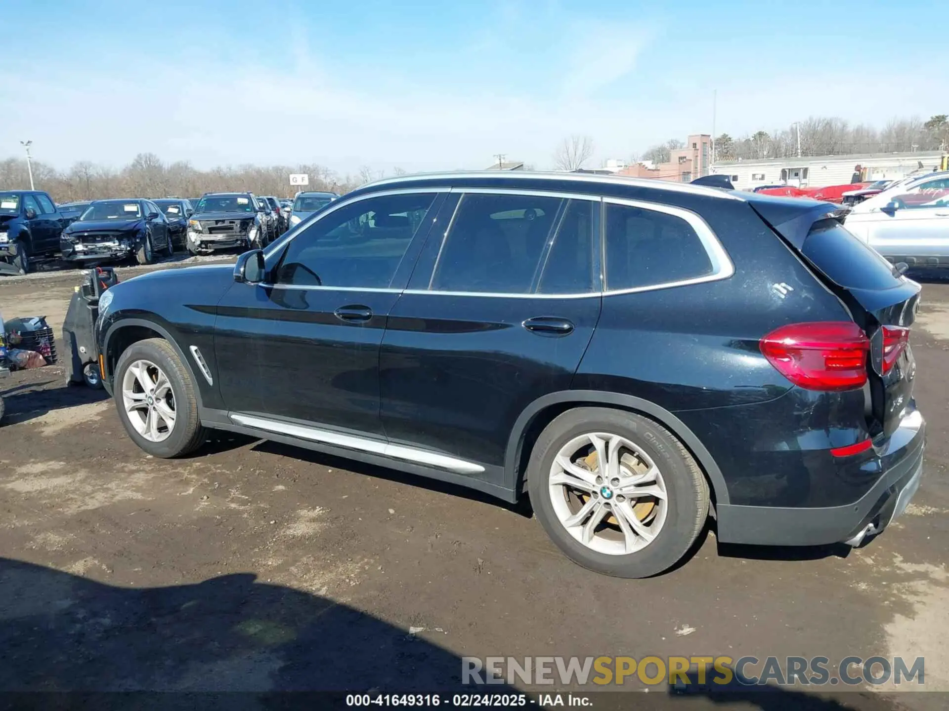 14 Photograph of a damaged car 5UXTY5C06M9H71094 BMW X3 2021