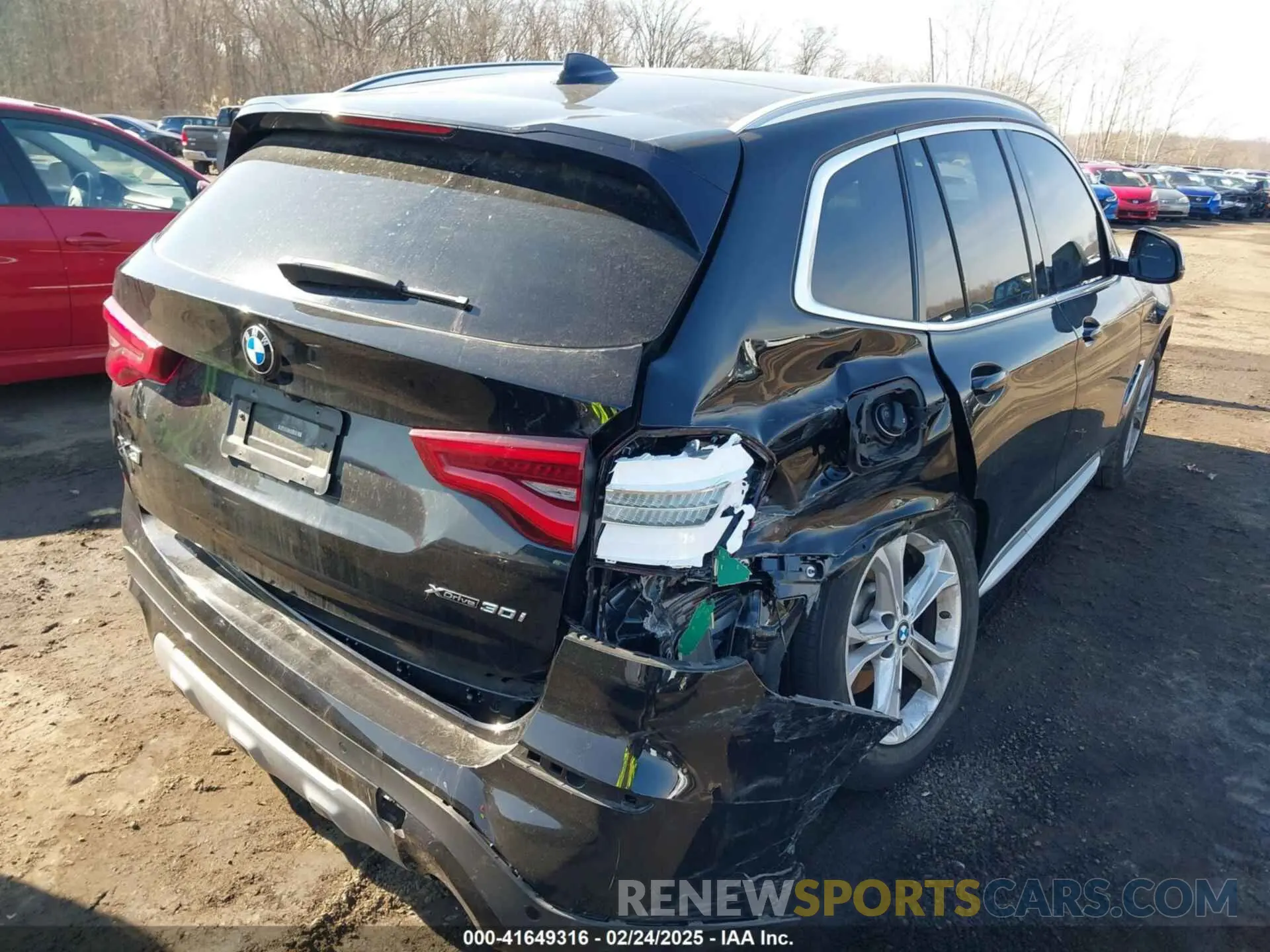6 Photograph of a damaged car 5UXTY5C06M9H71094 BMW X3 2021