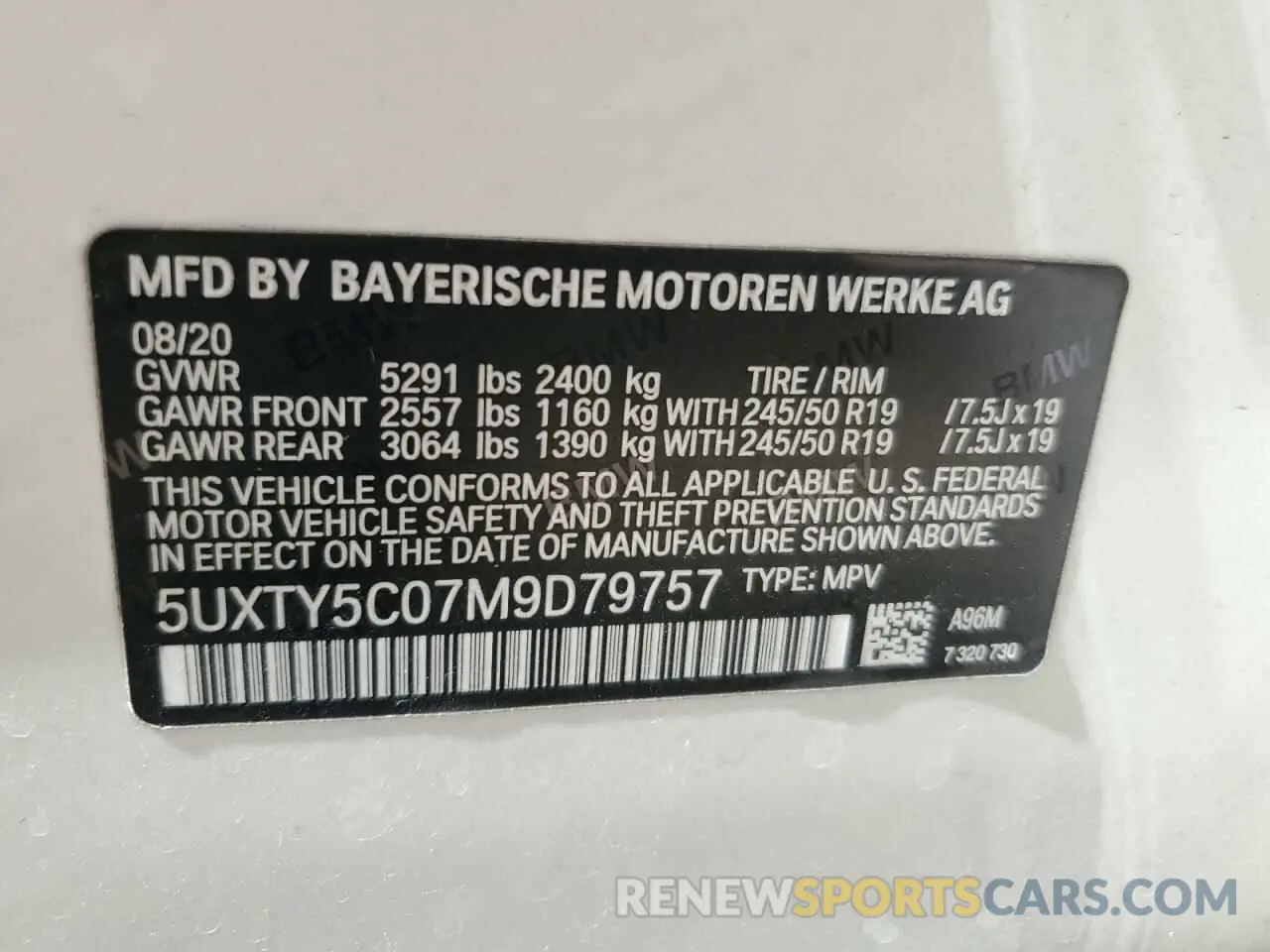 12 Photograph of a damaged car 5UXTY5C07M9D79757 BMW X3 2021