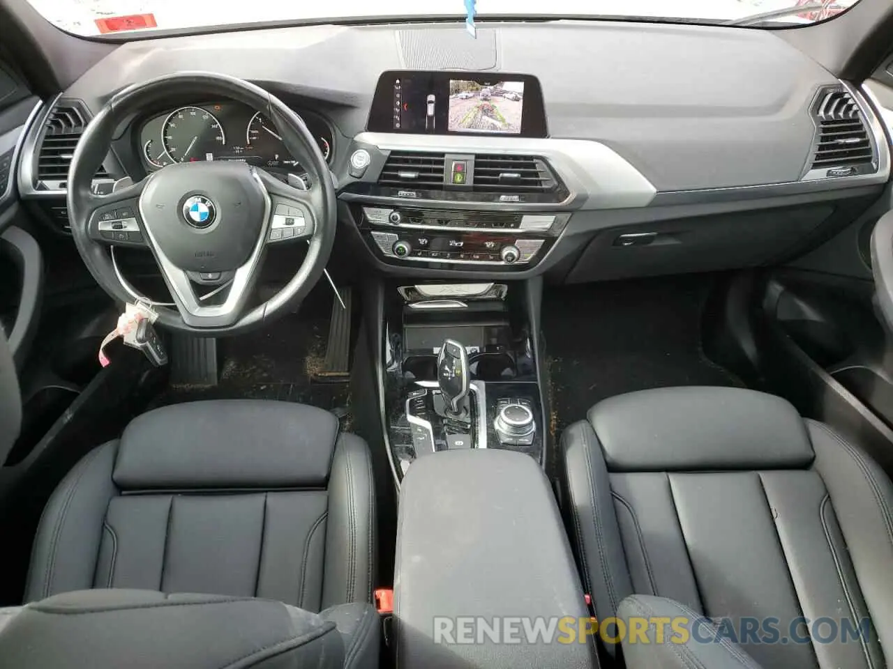 8 Photograph of a damaged car 5UXTY5C07M9F21282 BMW X3 2021
