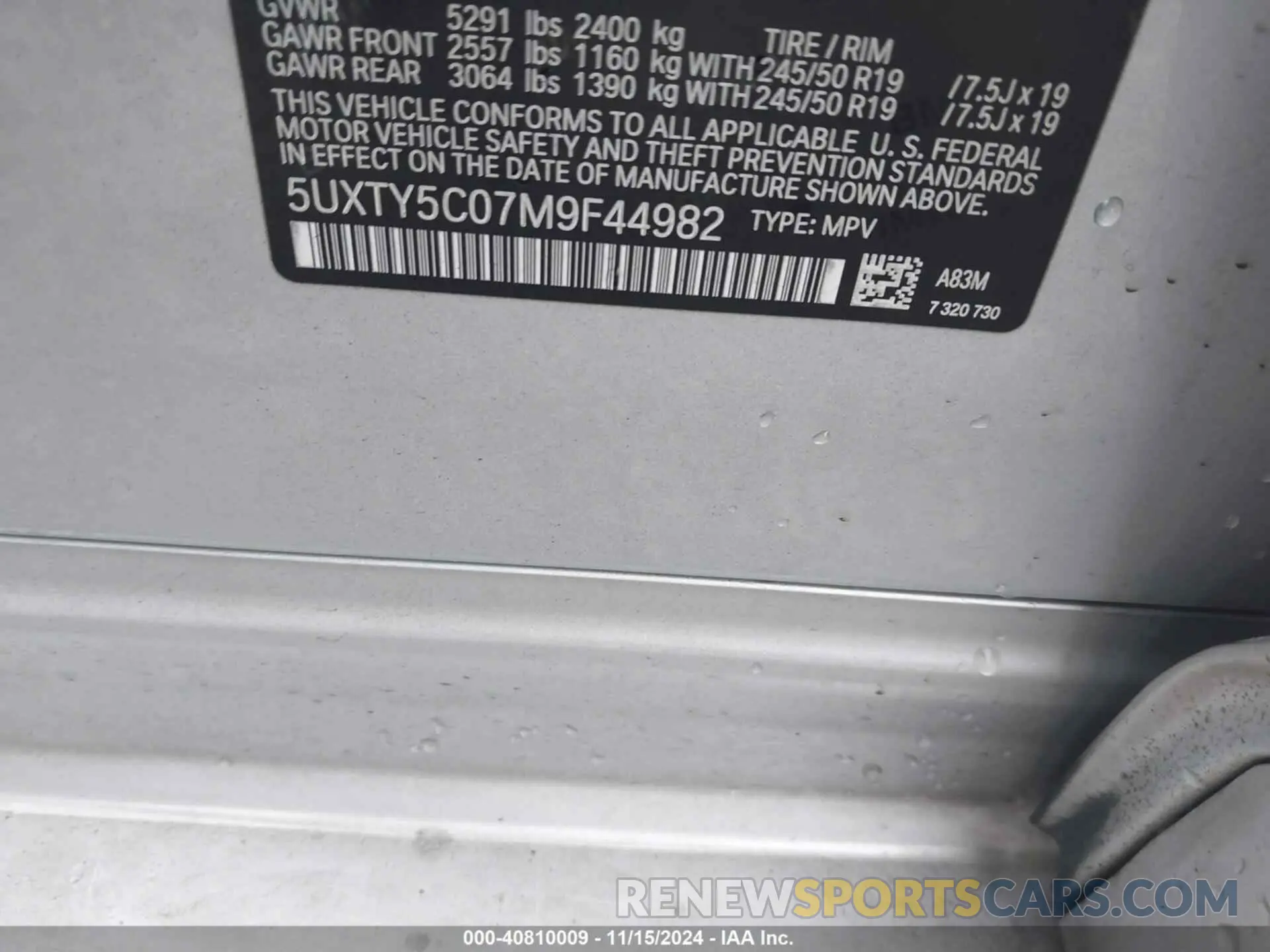 9 Photograph of a damaged car 5UXTY5C07M9F44982 BMW X3 2021