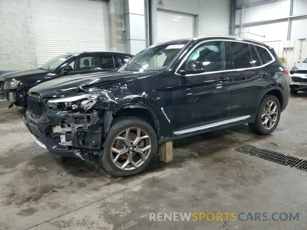 1 Photograph of a damaged car 5UXTY5C07M9G22659 BMW X3 2021
