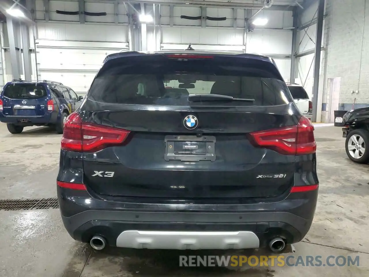 6 Photograph of a damaged car 5UXTY5C07M9G22659 BMW X3 2021