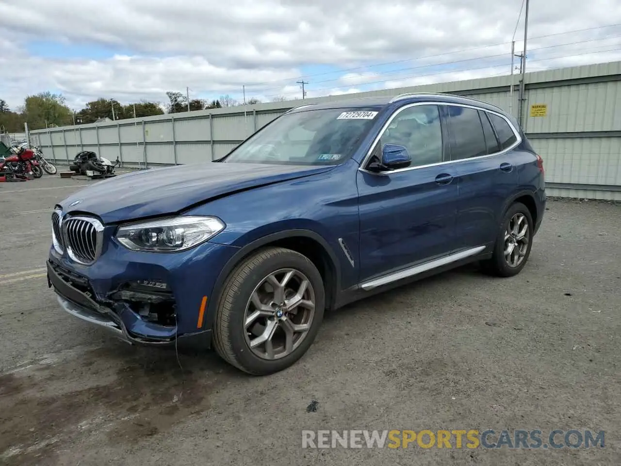 1 Photograph of a damaged car 5UXTY5C07M9H40467 BMW X3 2021