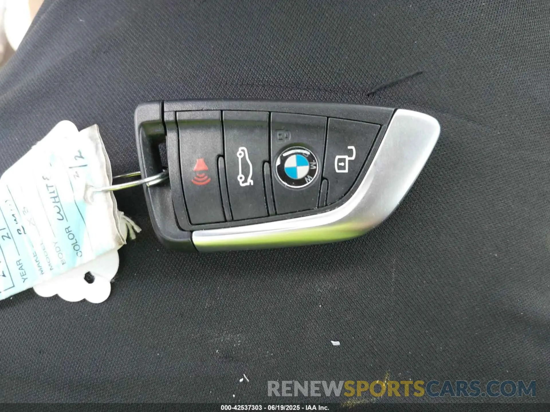 11 Photograph of a damaged car 5UXTY5C07M9H73162 BMW X3 2021
