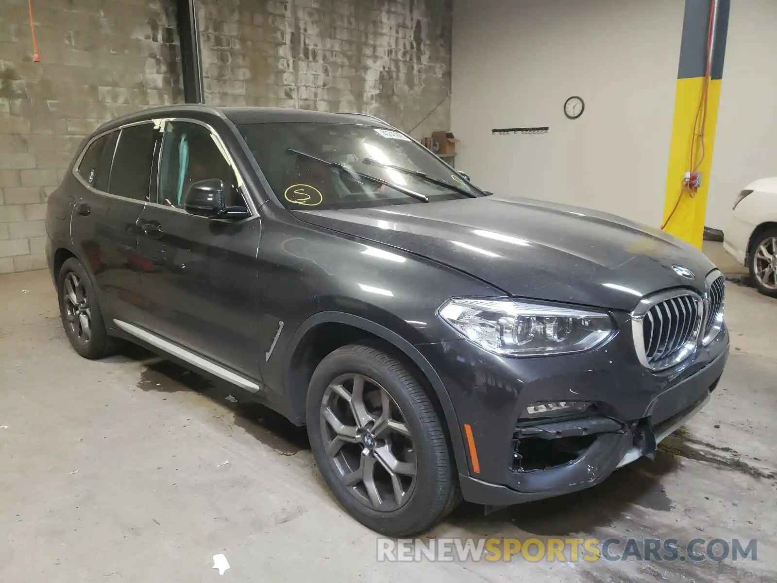 1 Photograph of a damaged car 5UXTY5C08M9D96972 BMW X3 2021