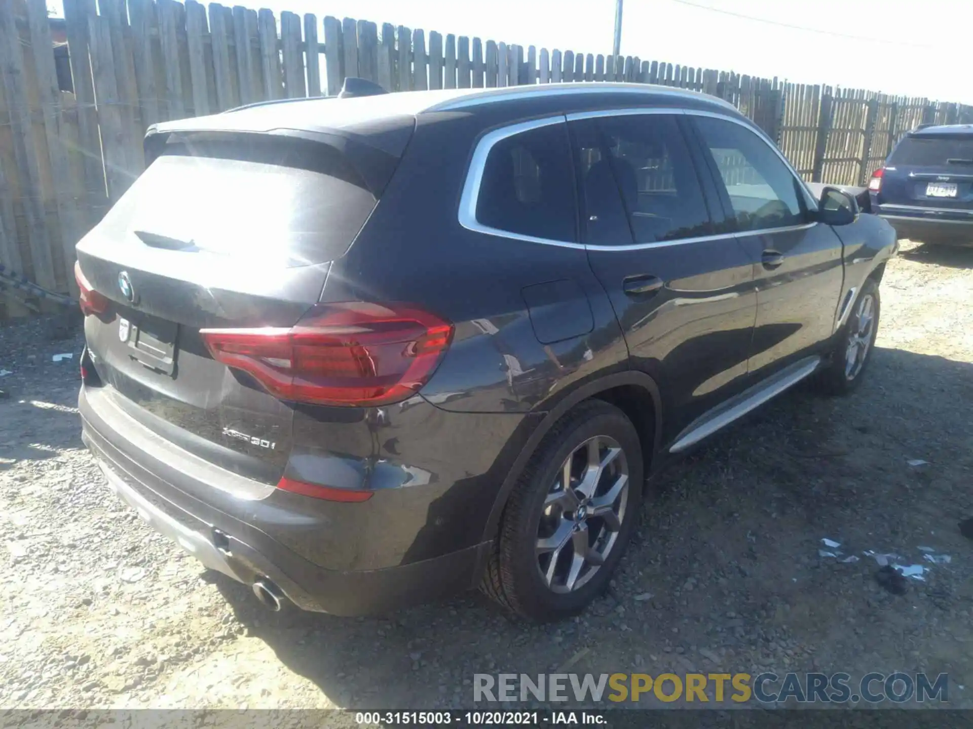 4 Photograph of a damaged car 5UXTY5C08M9E87062 BMW X3 2021