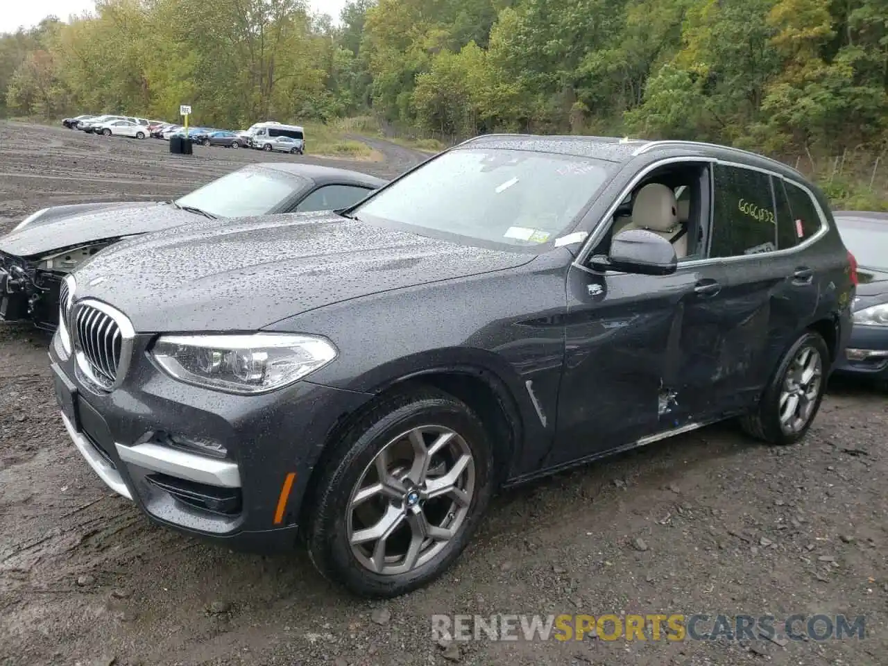 2 Photograph of a damaged car 5UXTY5C08M9F52573 BMW X3 2021