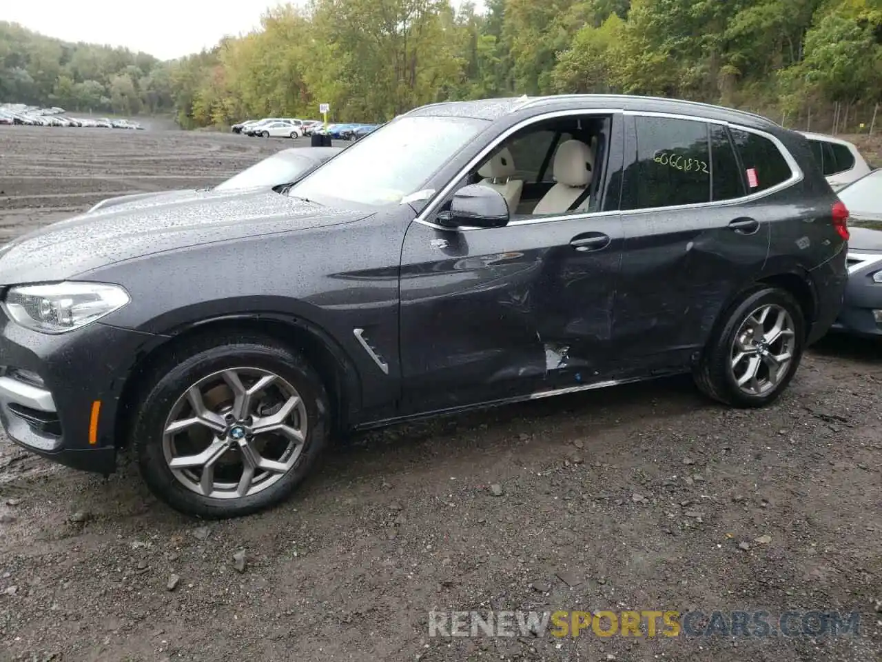 9 Photograph of a damaged car 5UXTY5C08M9F52573 BMW X3 2021