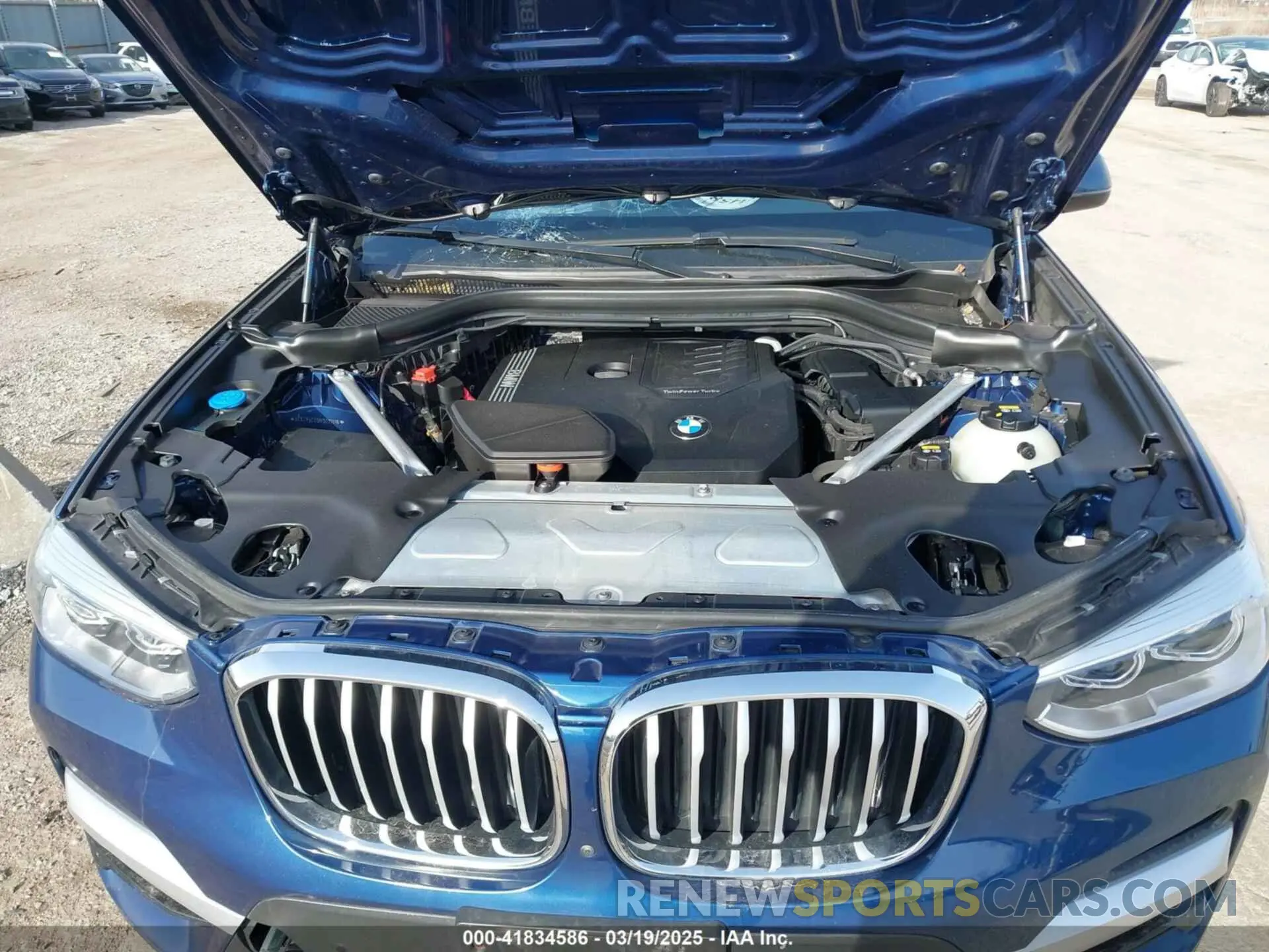 10 Photograph of a damaged car 5UXTY5C08M9G21116 BMW X3 2021