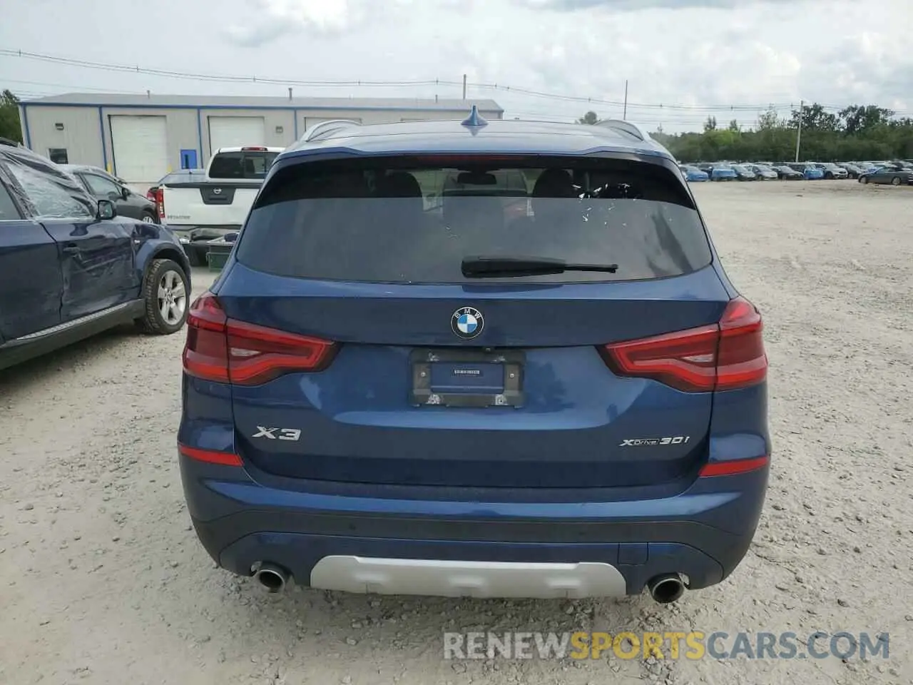 6 Photograph of a damaged car 5UXTY5C08M9G72003 BMW X3 2021