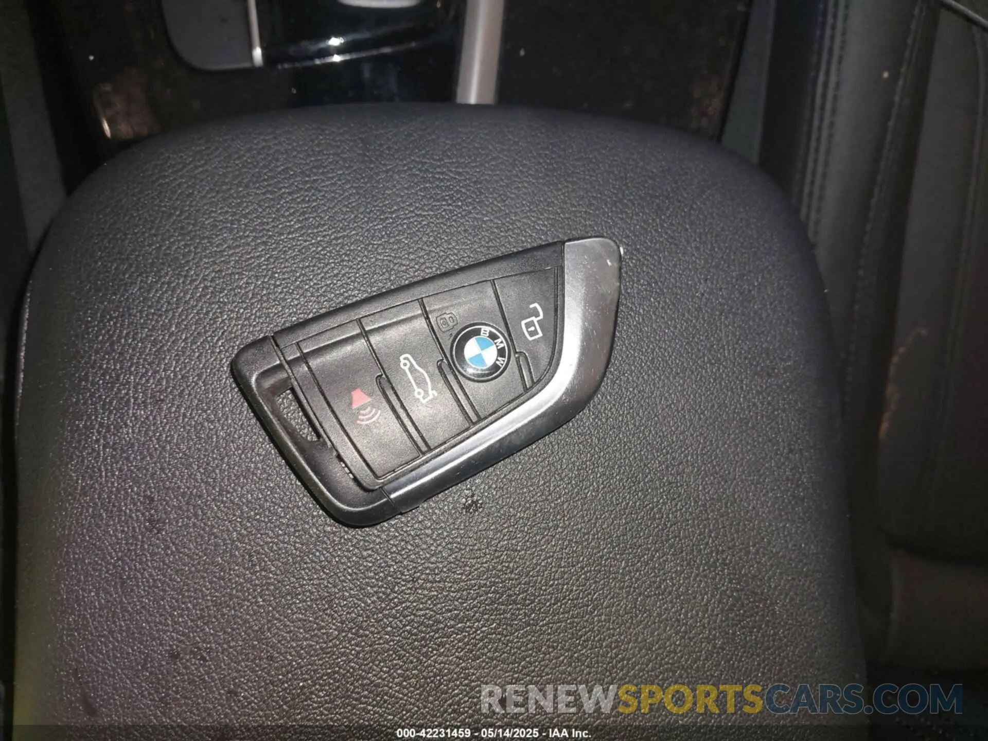 11 Photograph of a damaged car 5UXTY5C08M9H59027 BMW X3 2021