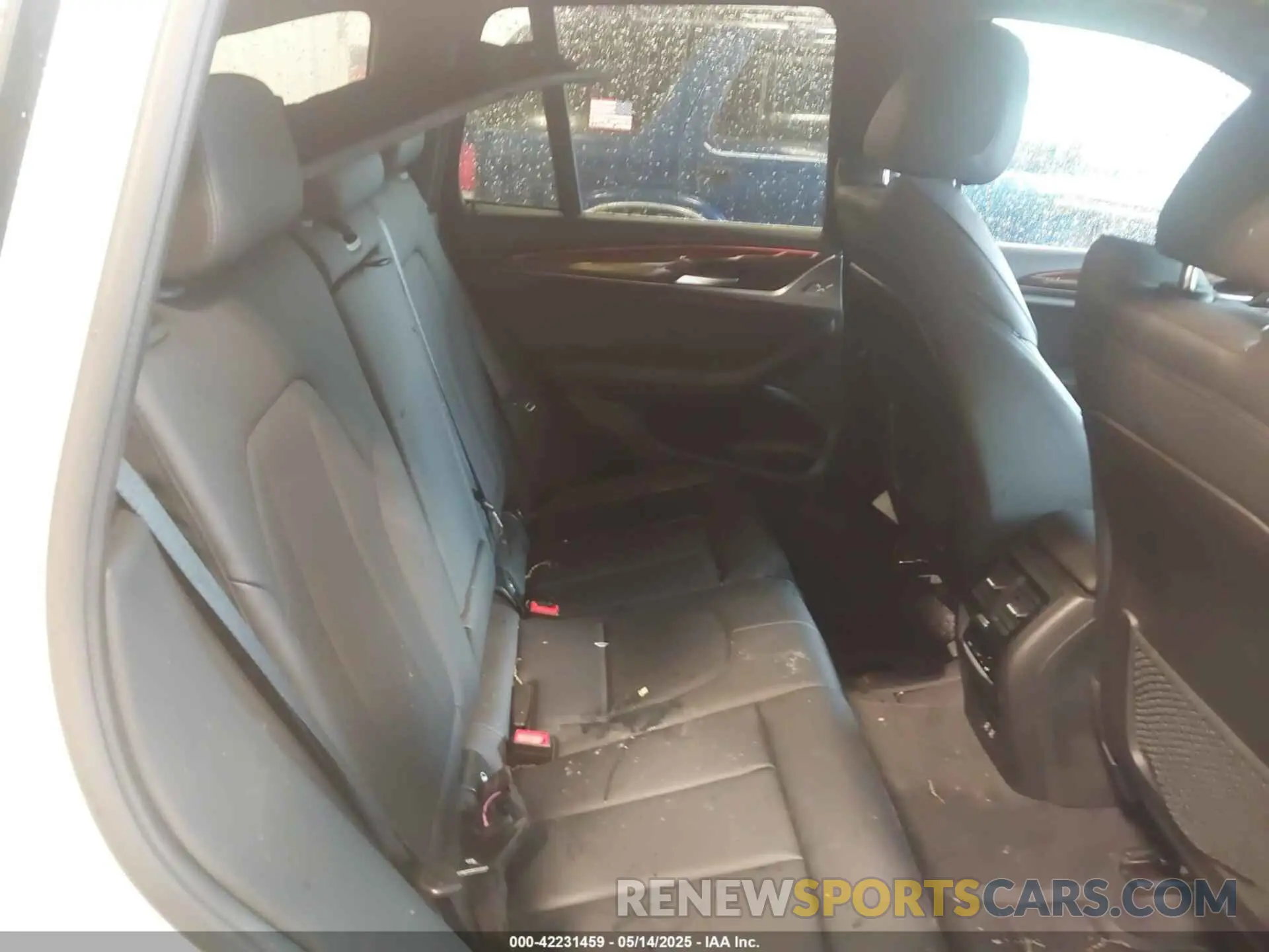 8 Photograph of a damaged car 5UXTY5C08M9H59027 BMW X3 2021
