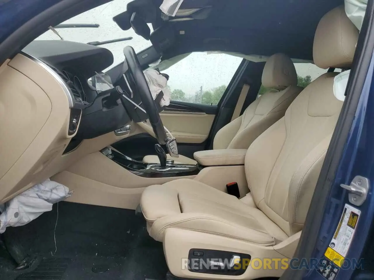 7 Photograph of a damaged car 5UXTY5C09M9E17120 BMW X3 2021