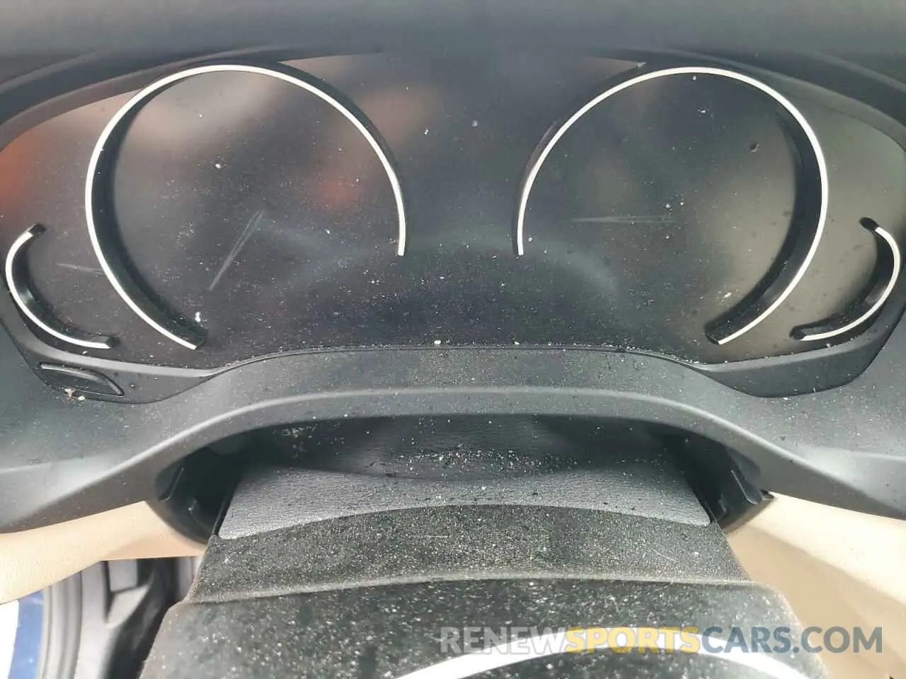 9 Photograph of a damaged car 5UXTY5C09M9E17120 BMW X3 2021
