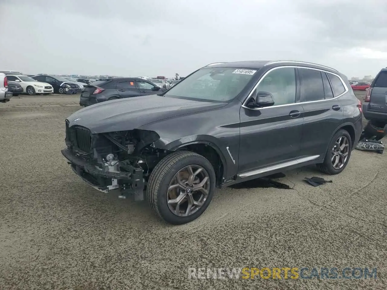 1 Photograph of a damaged car 5UXTY5C09M9E29882 BMW X3 2021