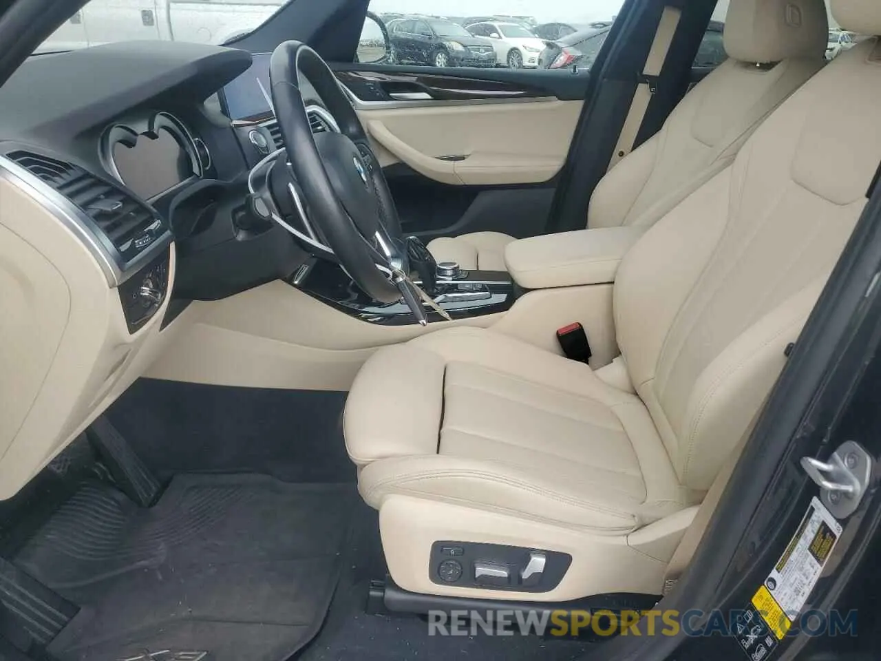 7 Photograph of a damaged car 5UXTY5C09M9E29882 BMW X3 2021
